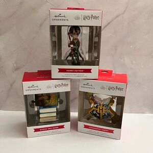 NIB Hallmark Harry Potter, Books & Wand, and Hogwarts Crest Ornament Bundle